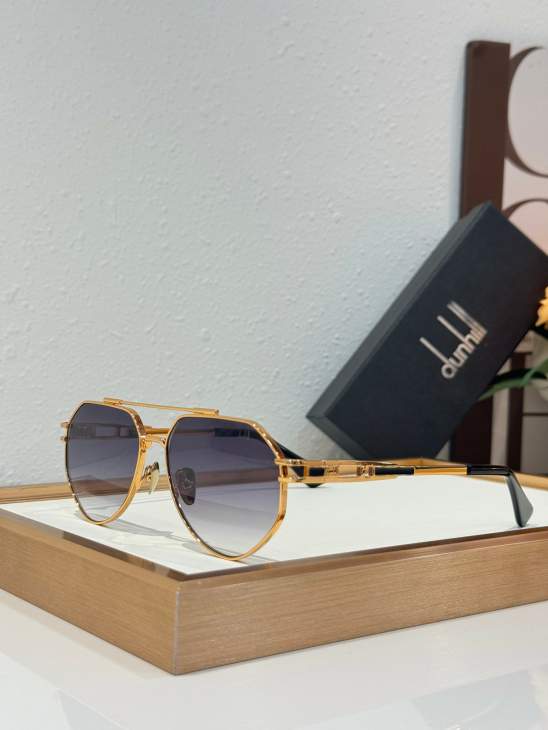 Picture of Dunhill Sunglasses _SKUfw80535343fw